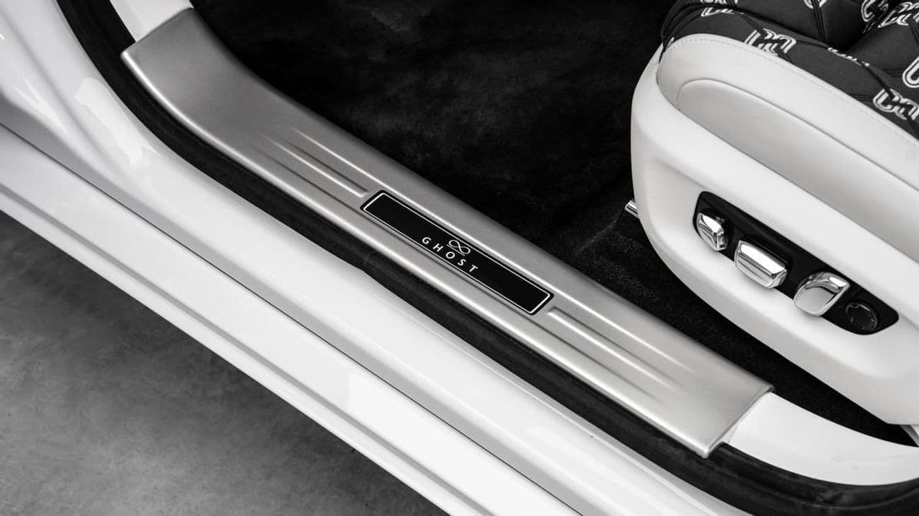 2026 Rolls Royce Ghost BLACK BADGE thumbnail 8