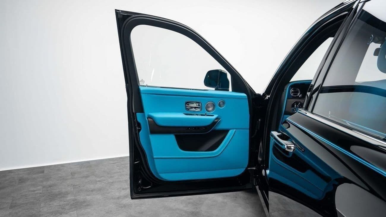 2026 Rolls Royce Cullinan STANDARD thumbnail 7