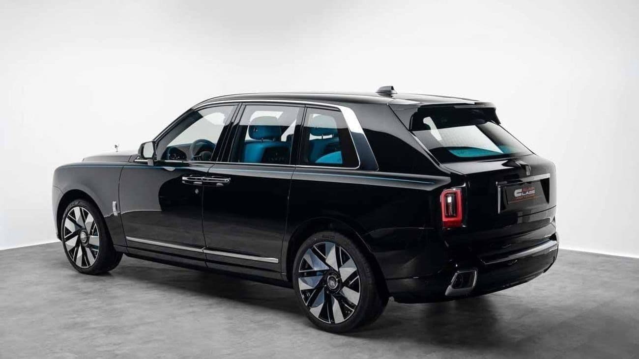 2026 Rolls Royce Cullinan STANDARD thumbnail 2