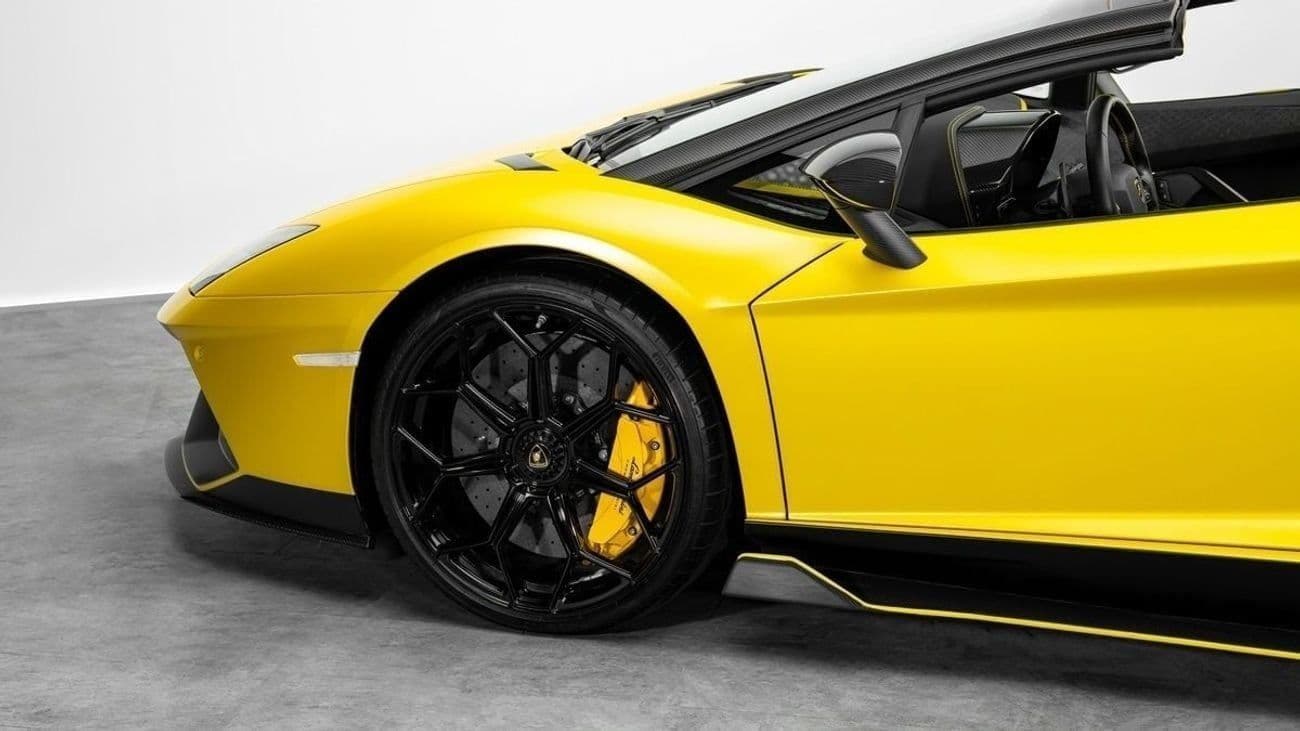 2022 Lamborghini Aventador ULTIMAE thumbnail 4
