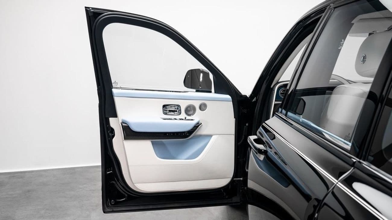 2026 Rolls Royce Cullinan BLACK BADGE thumbnail 6