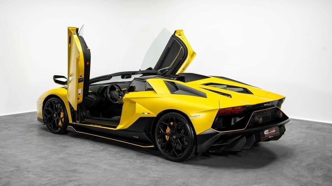 2022 Lamborghini Aventador ULTIMAE thumbnail 2