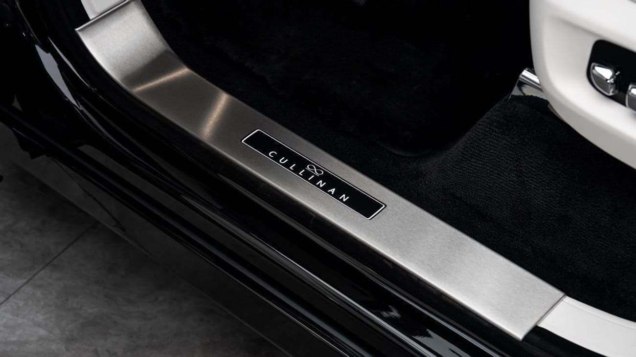 2026 Rolls Royce Cullinan BLACK BADGE thumbnail 7