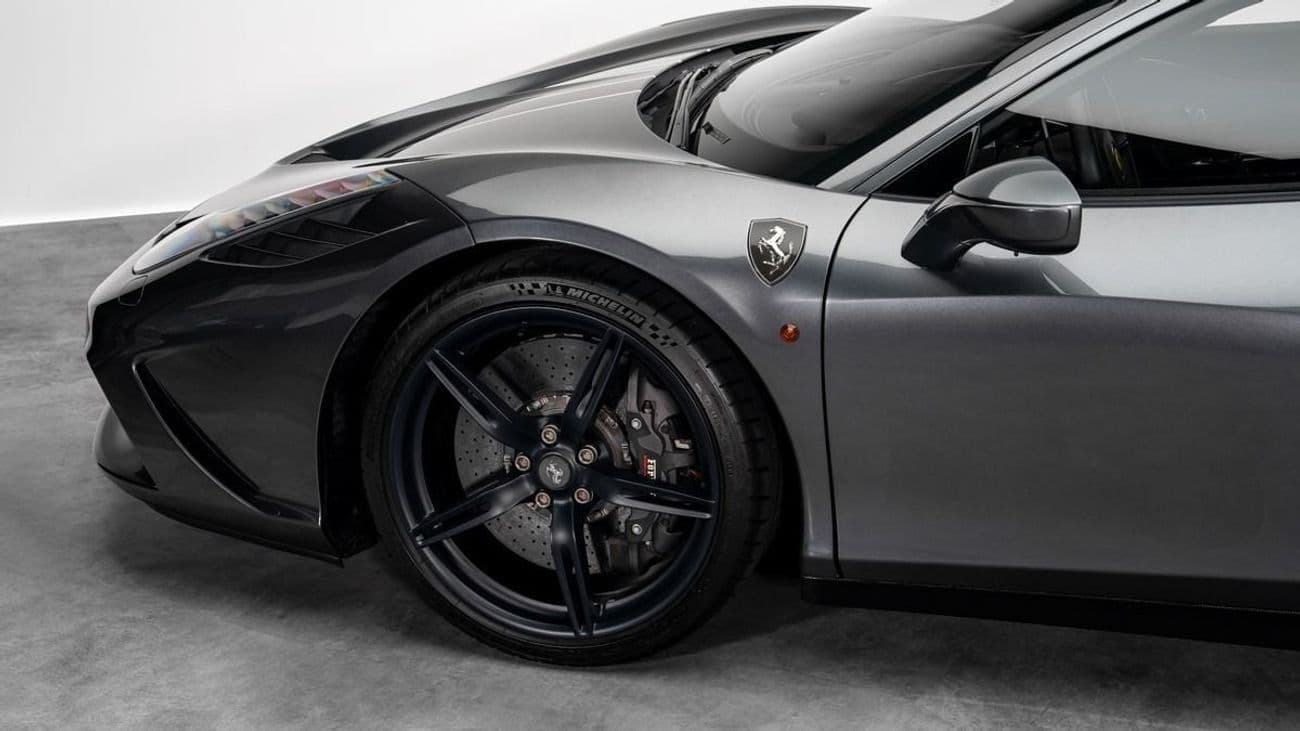 2014 Ferrari 458 Speciale Speciale thumbnail 4