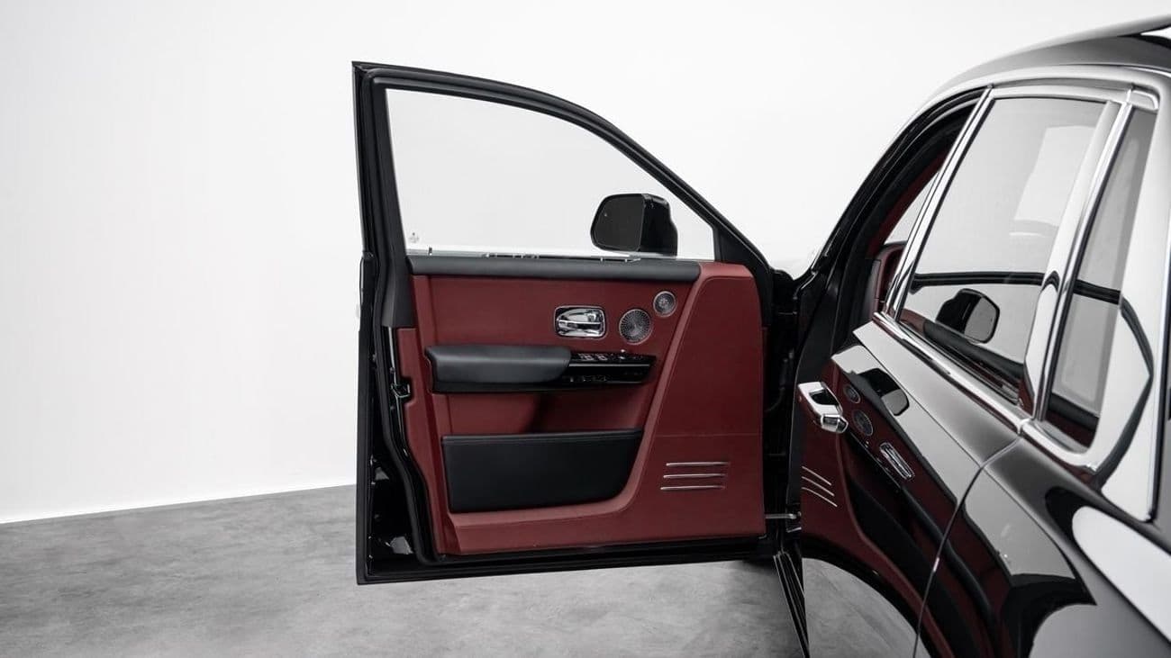 2019 Rolls Royce Phantom EWB thumbnail 6