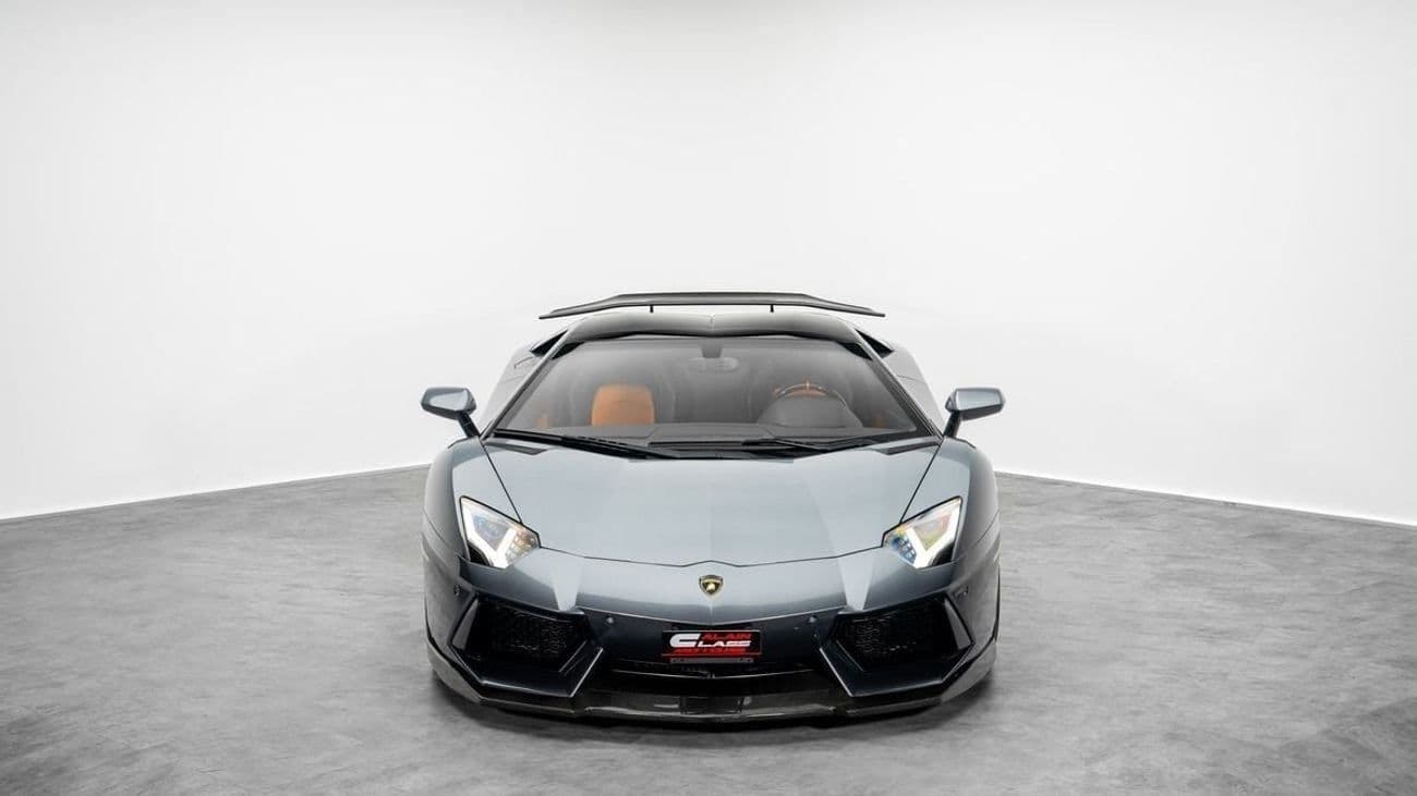 2015 Lamborghini Aventador ROADSTER thumbnail 3