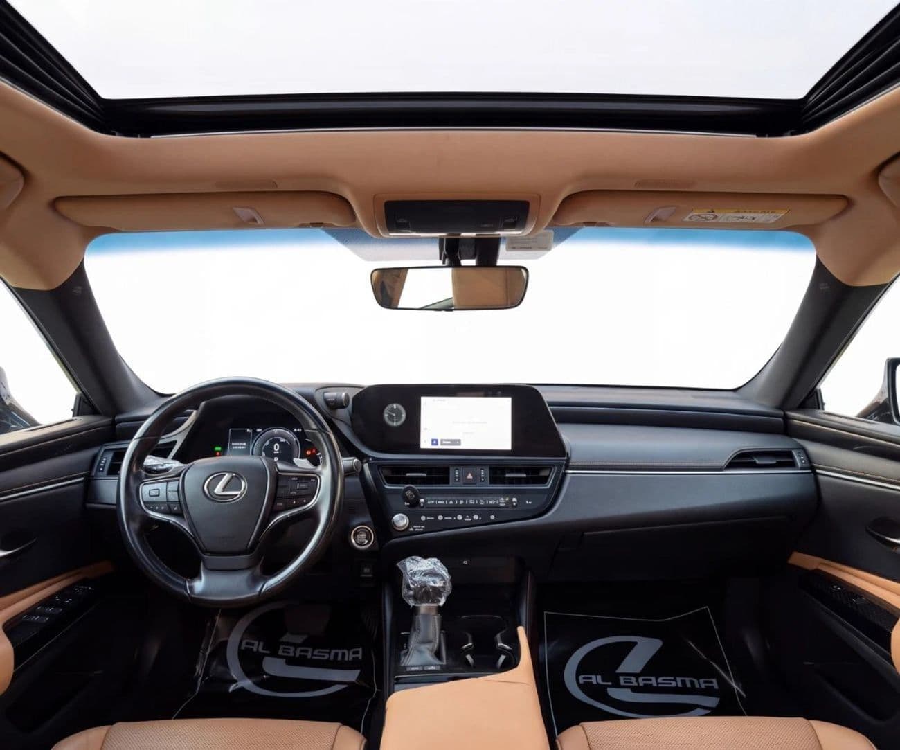 2023 Lexus ES300h HYBRID PLUS thumbnail 5