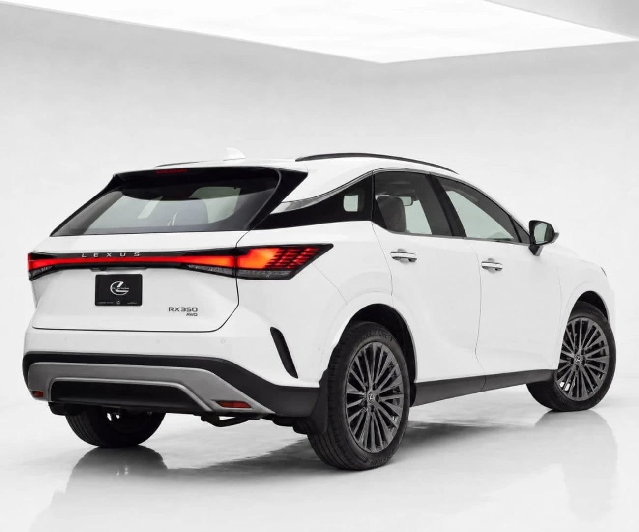 2025 Lexus RX350 F SPORT thumbnail 3