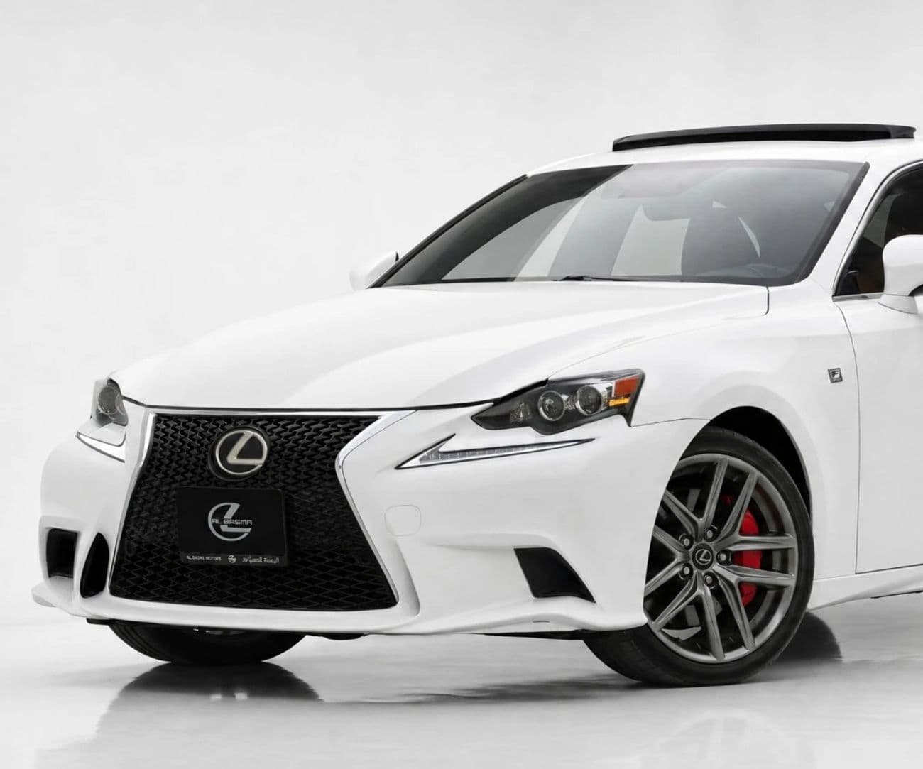 2016 Lexus IS300 AWD thumbnail 2