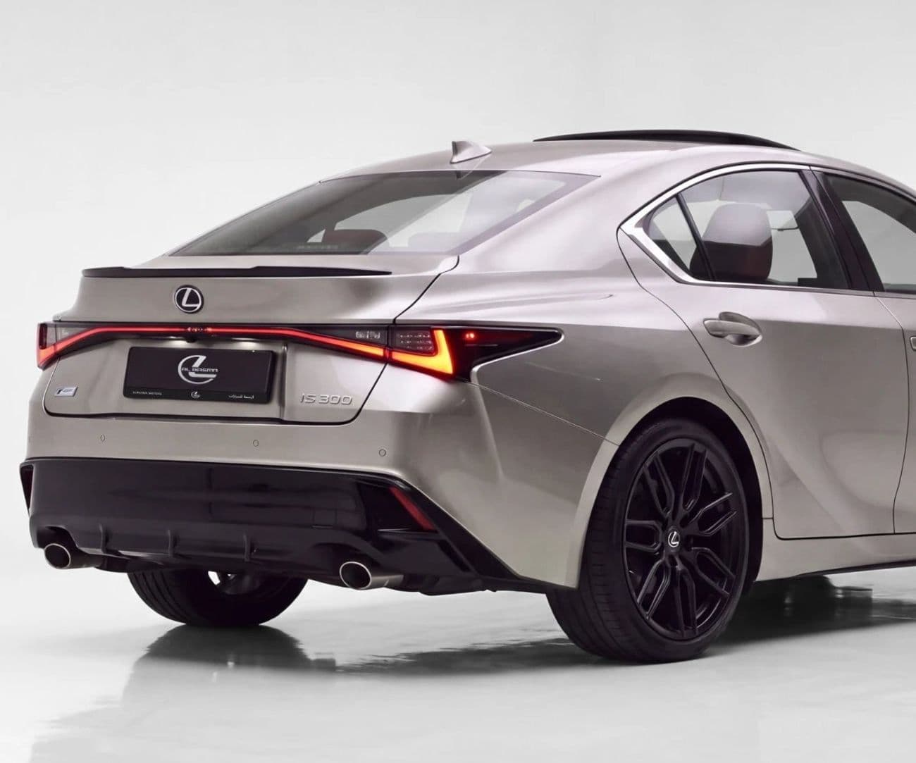 2021 Lexus IS300 F SPORT thumbnail 3