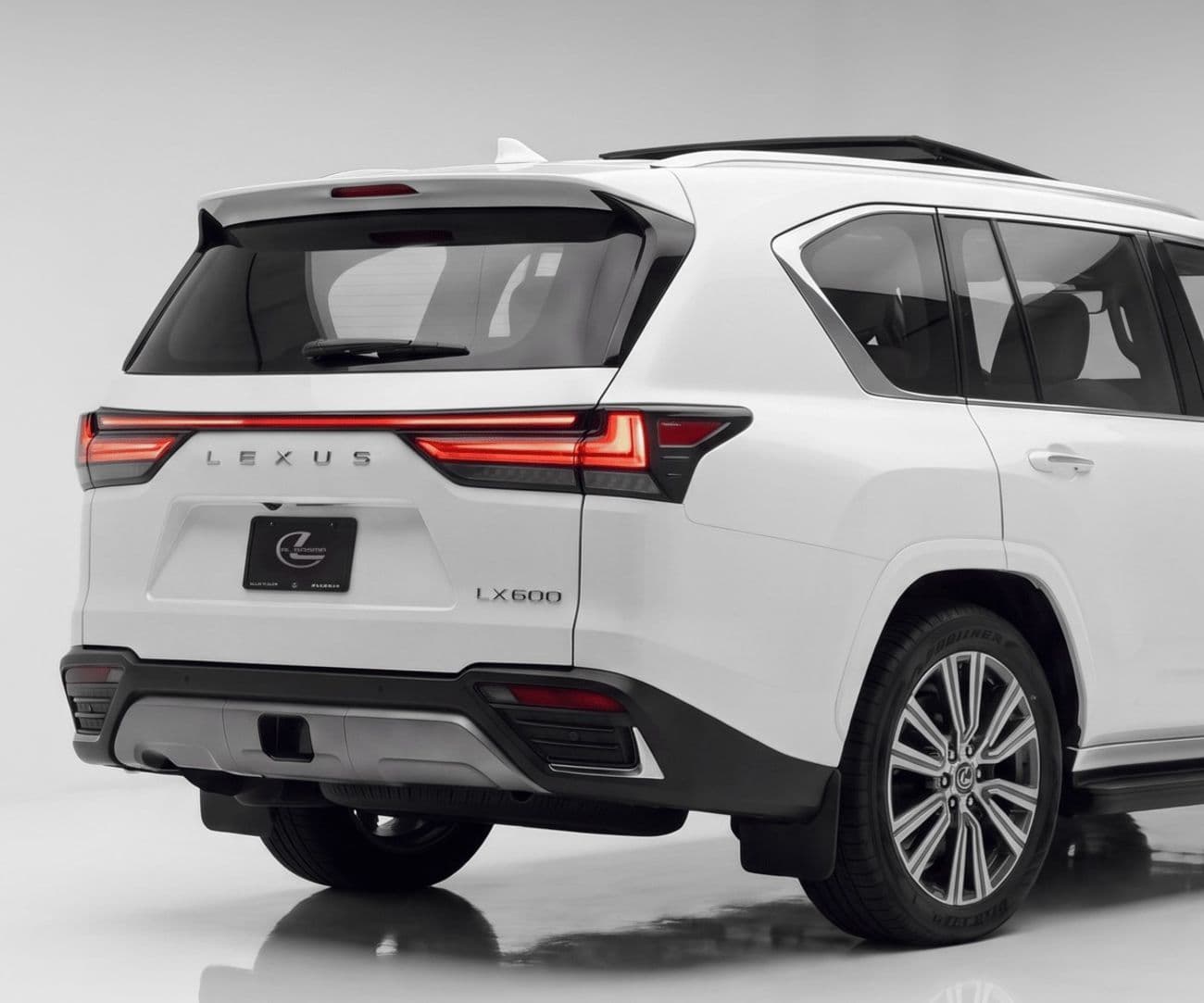 2026 Lexus LX600 SIGNATURE thumbnail 2