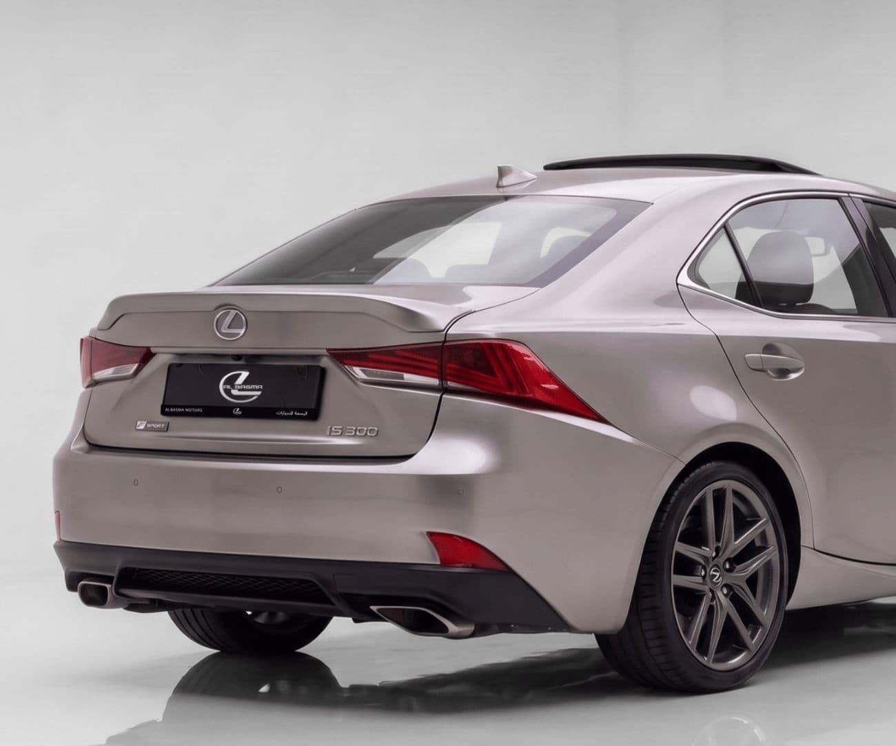 2018 Lexus IS300
