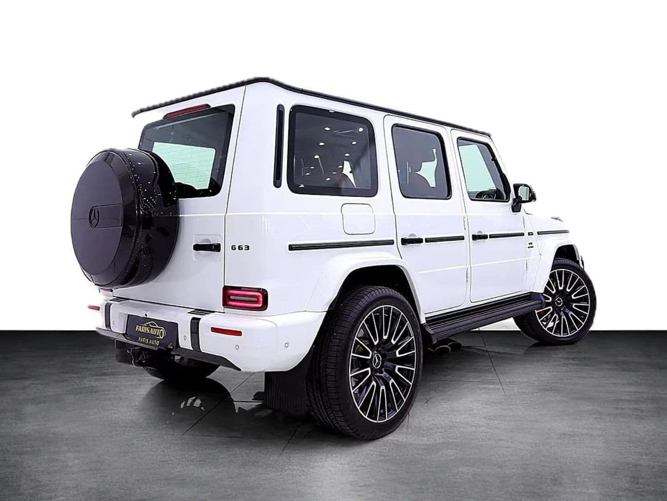 2025 Mercedes Benz G63 AMG thumbnail 4