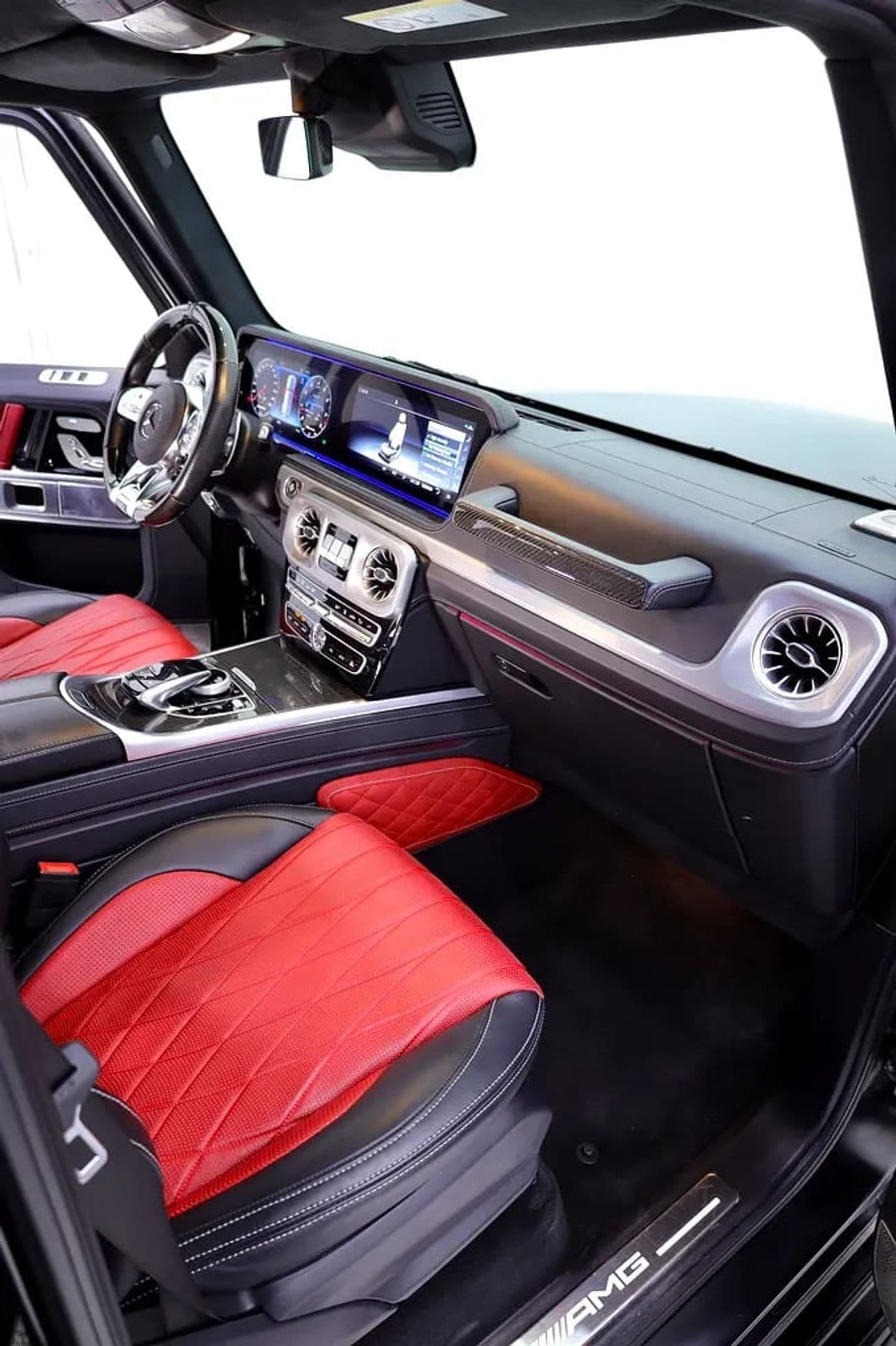 2023 Mercedes Benz G63 AMG thumbnail 7