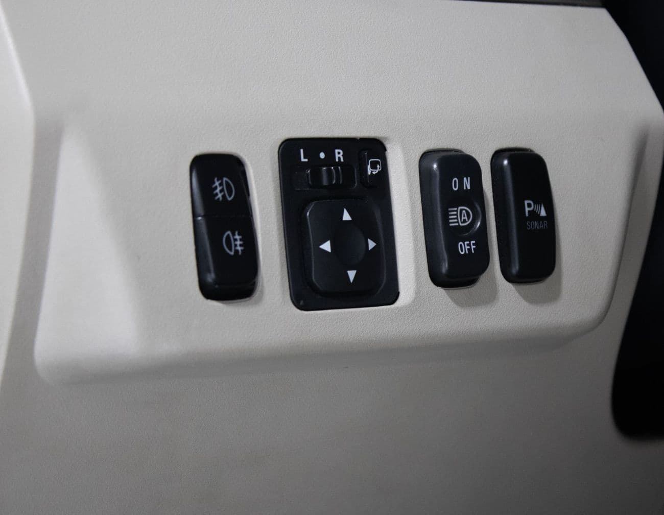 2020 Mitsubishi Pajero GLS H/L ROCKFORD PLATINUM thumbnail 5