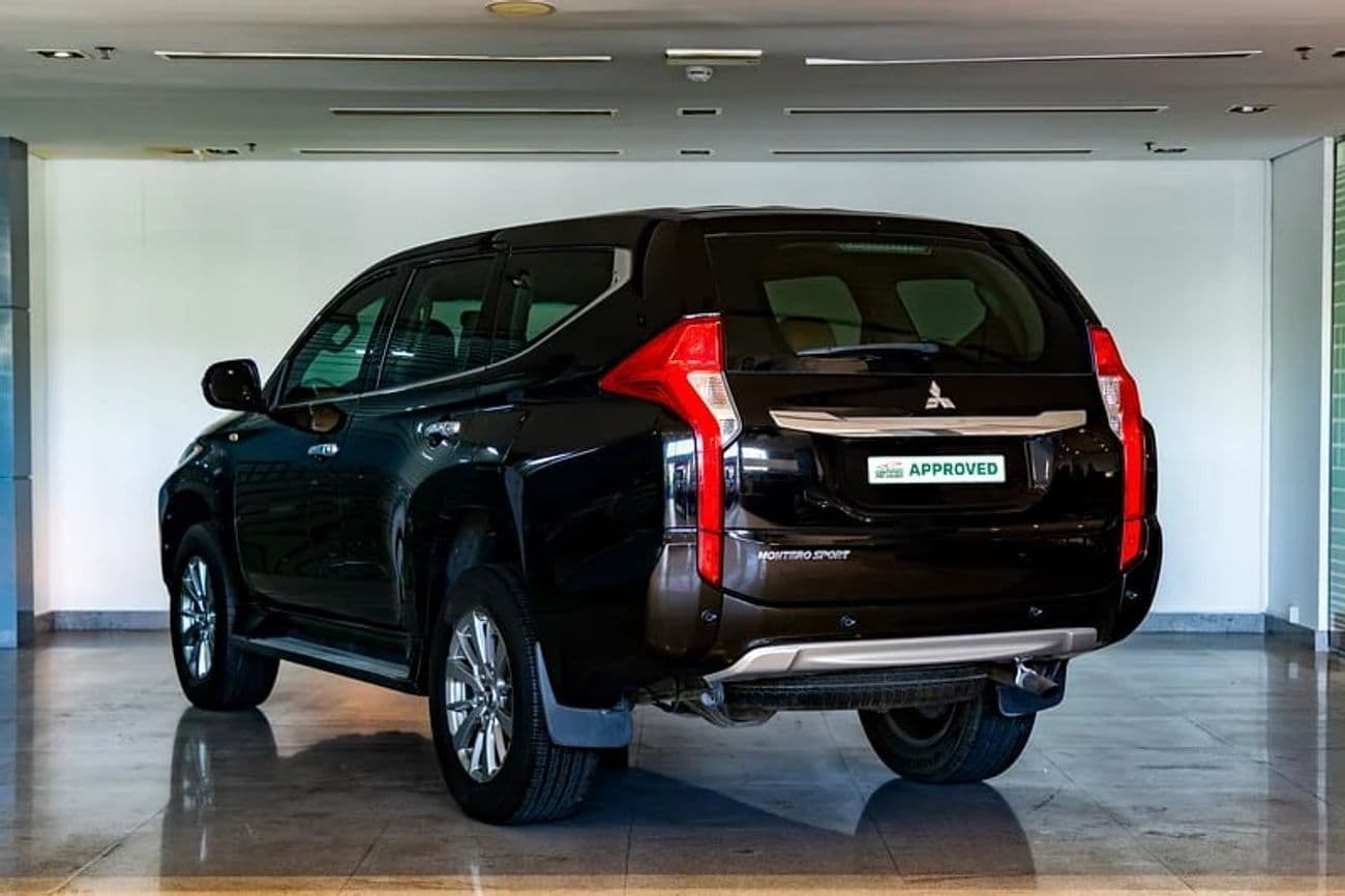 2019 Mitsubishi Montero Sport GLS thumbnail 4