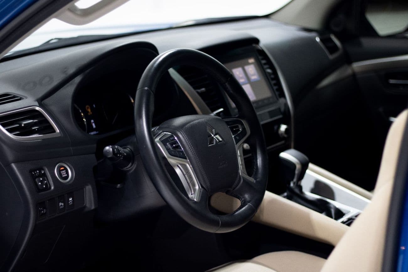 2023 Mitsubishi Montero Sport GLS thumbnail 7