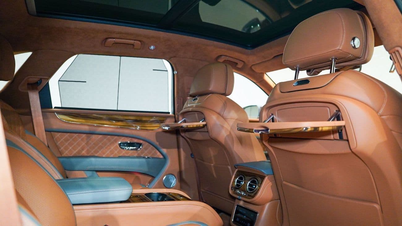 2022 Bentley Bentayga SPEED thumbnail 5