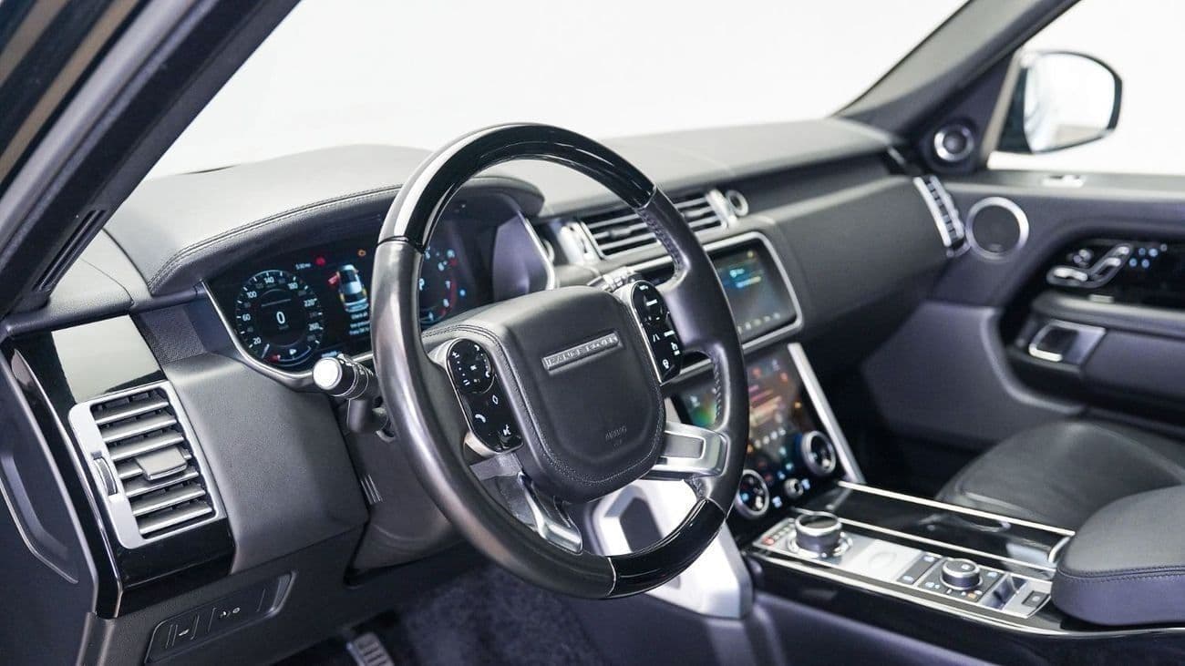 2018 Land Rover Range Rover VOGUE SE thumbnail 4