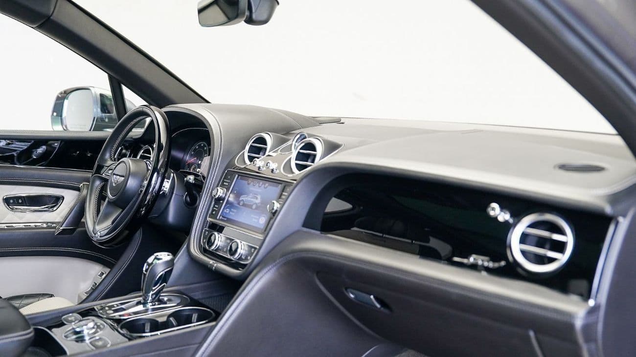 2020 Bentley Bentayga SPEED thumbnail 7
