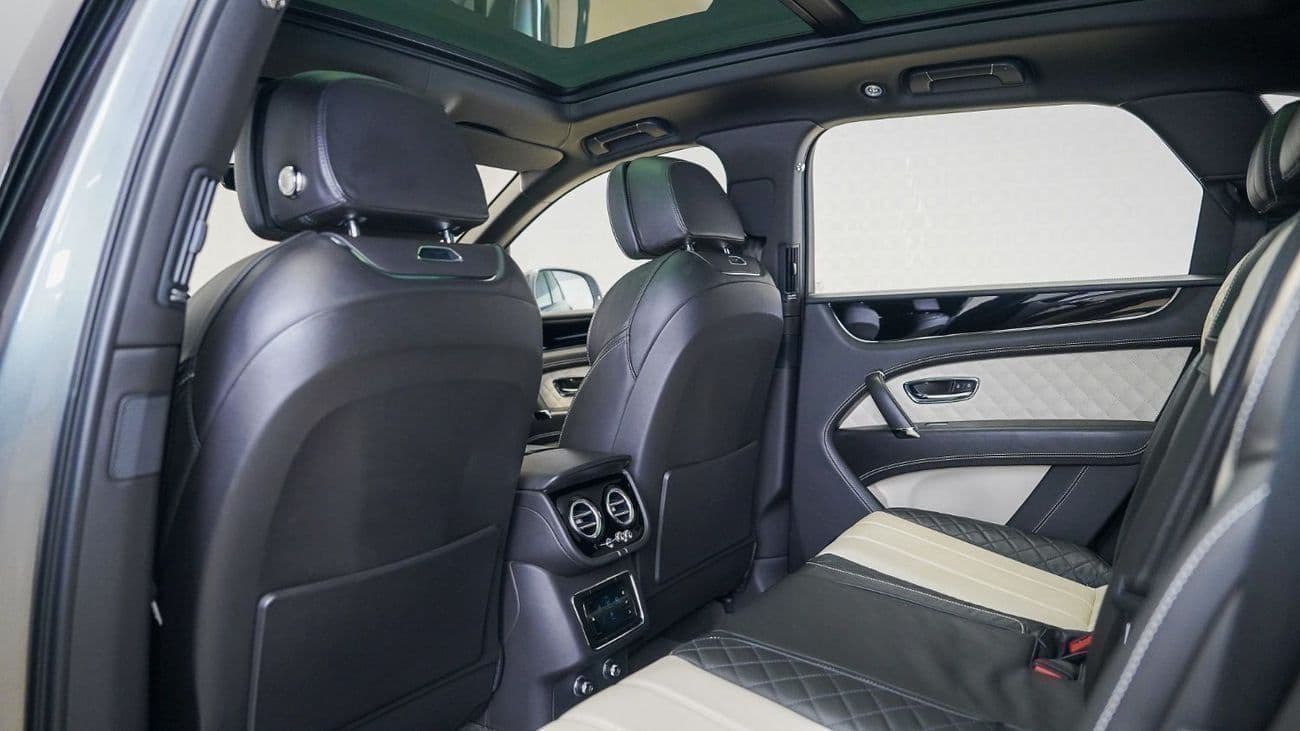 2020 Bentley Bentayga SPEED thumbnail 5