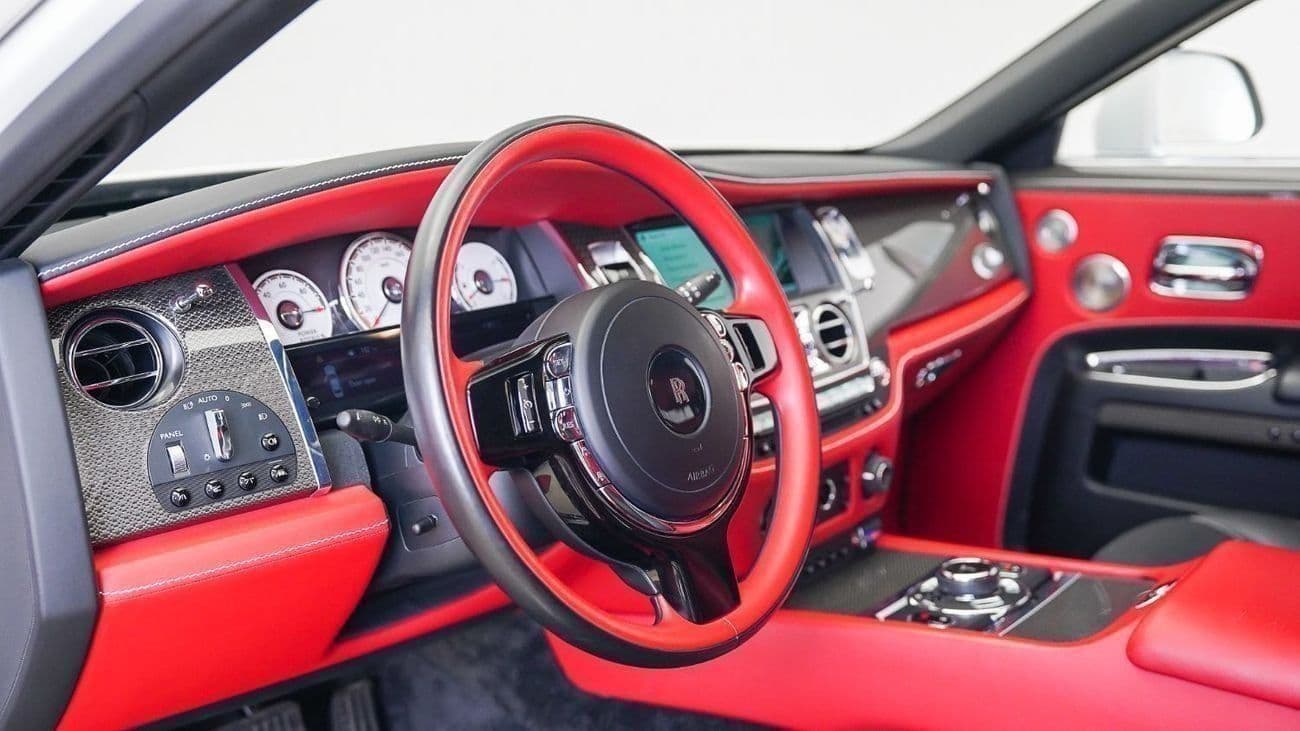 2017 Rolls Royce Ghost SWB thumbnail 4