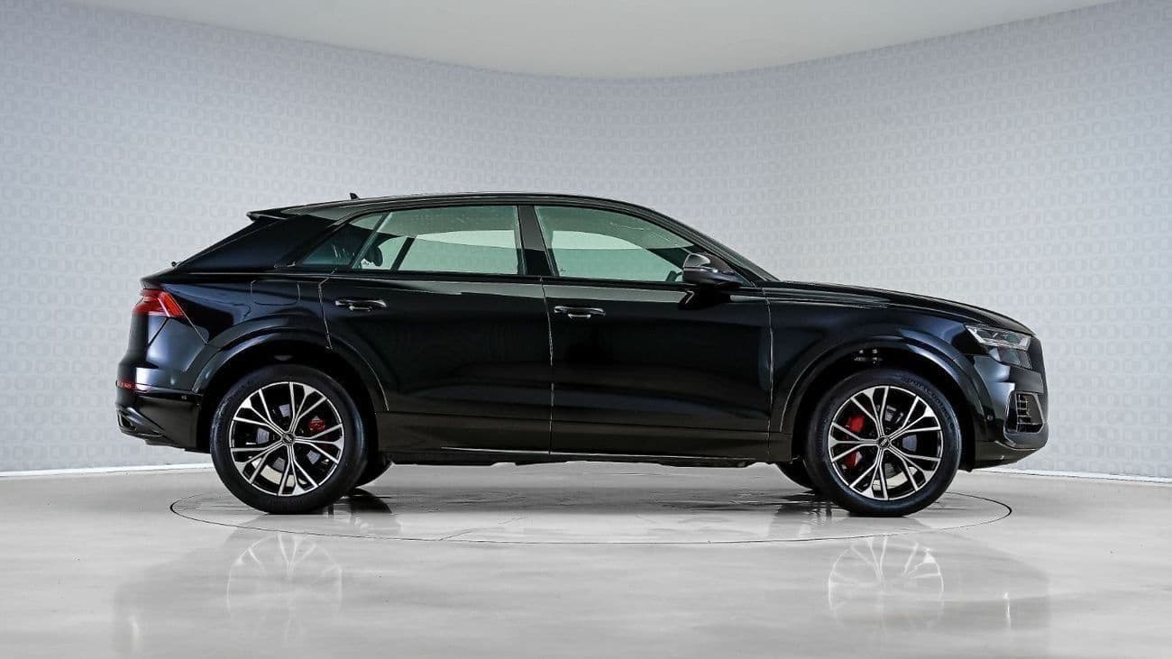 2023 Audi Q8 S Line thumbnail 3