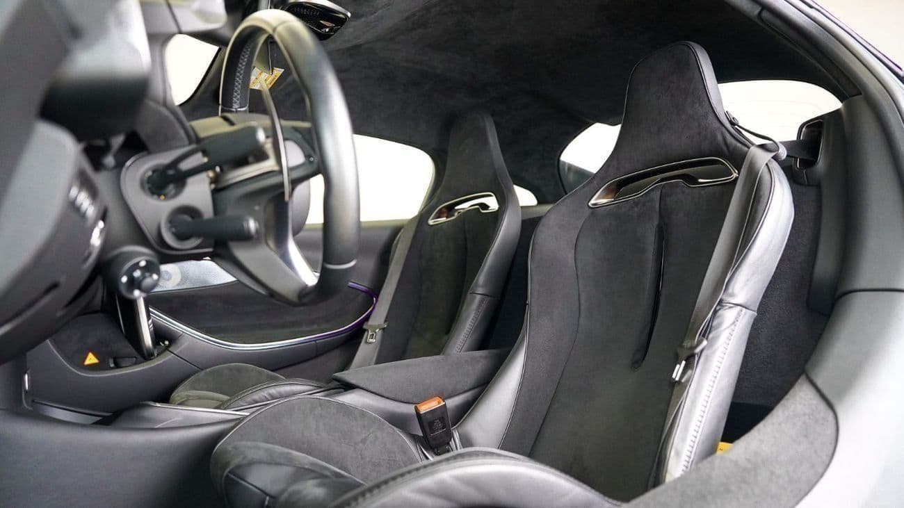 2023 McLaren Artura thumbnail 5