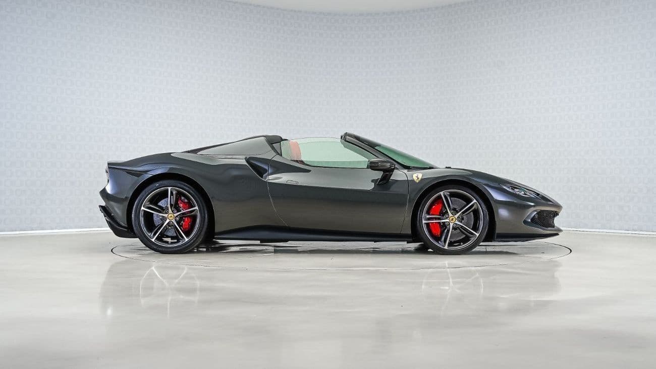 2023 Ferrari 296 GTS thumbnail 3