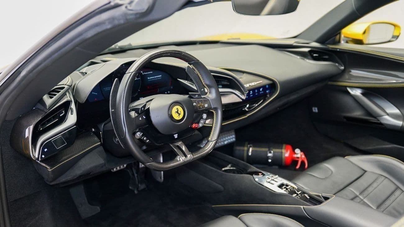 2023 Ferrari SF90 SPIDER thumbnail 4