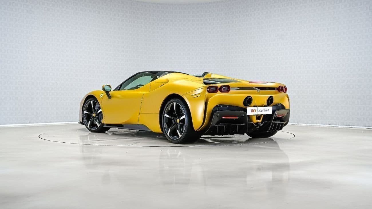 2023 Ferrari SF90 SPIDER thumbnail 2