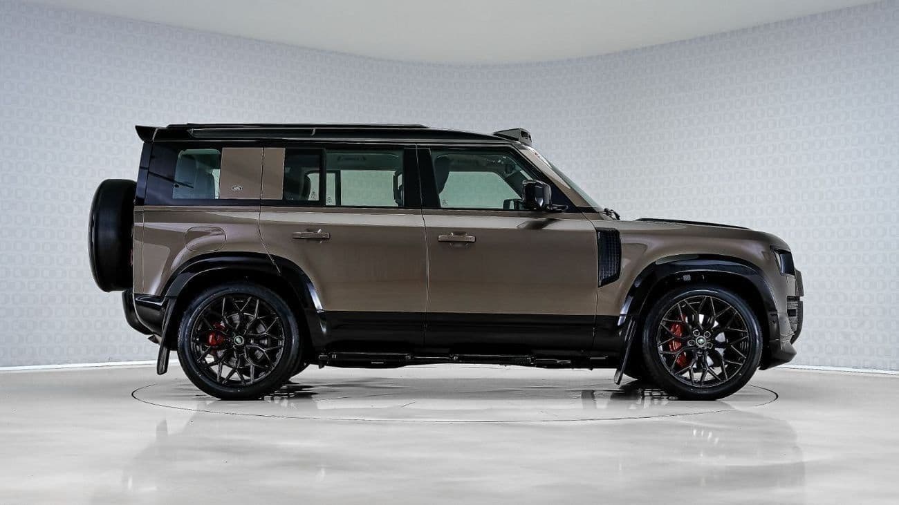 2020 Land Rover Defender thumbnail 3