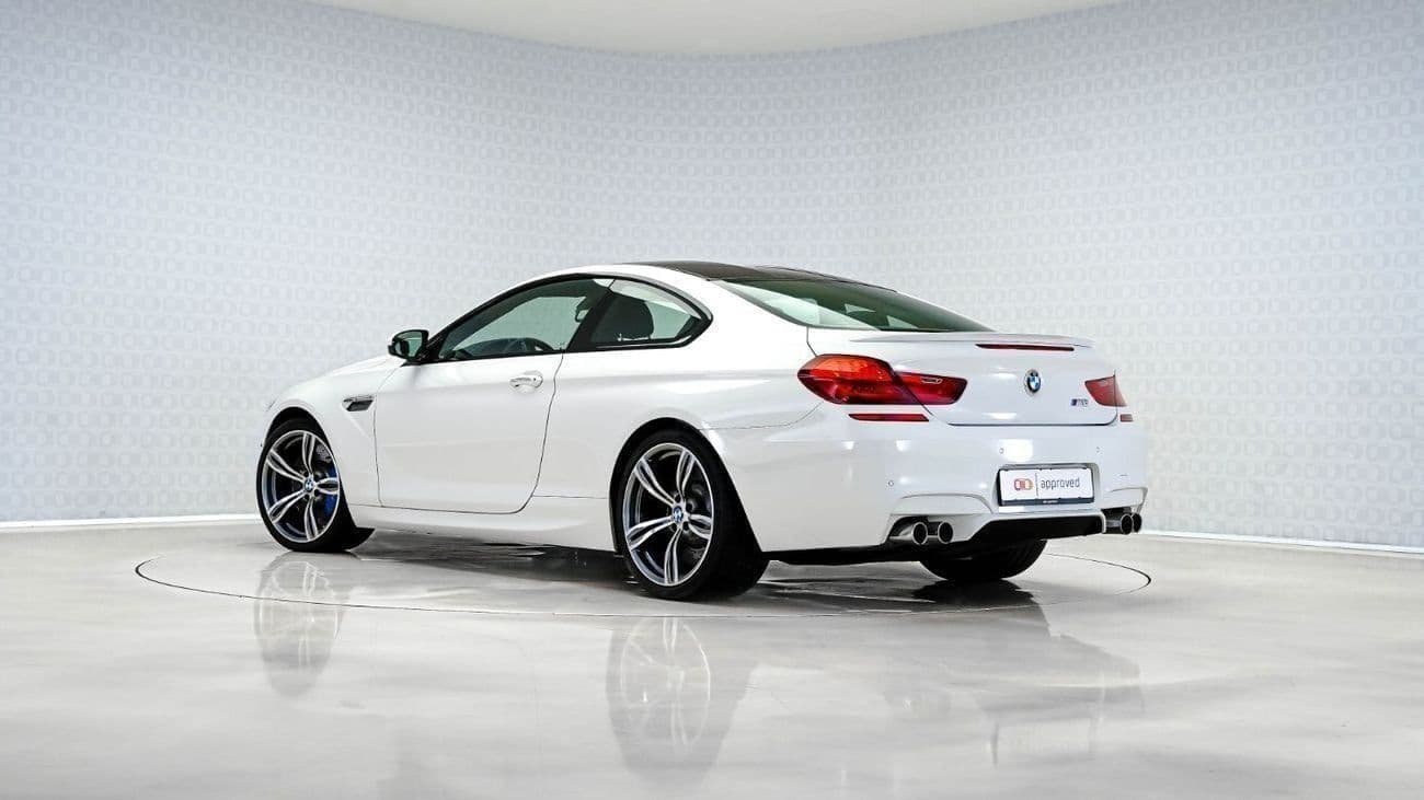 2016 BMW M6 thumbnail 2