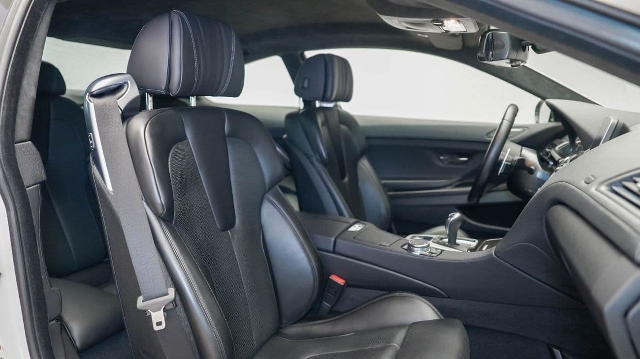 2016 BMW M6 thumbnail 5