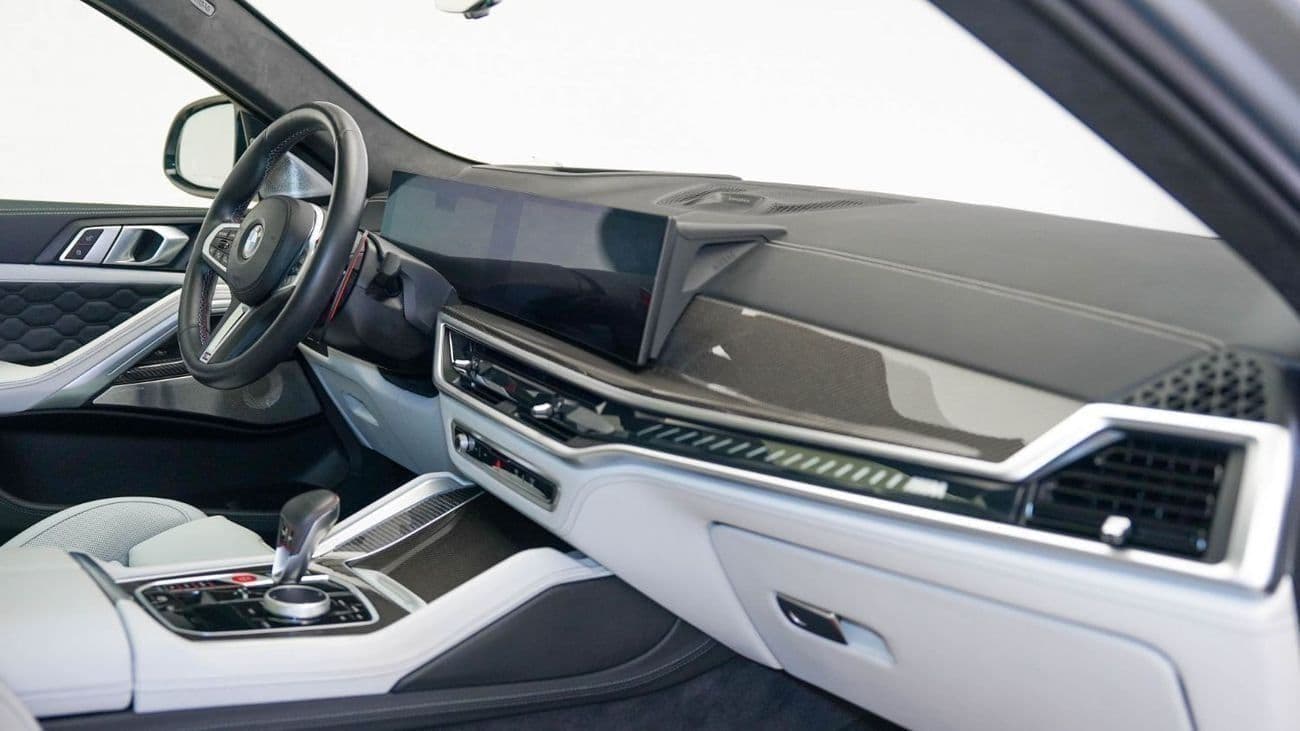 2025 BMW X6 M STANDARD thumbnail 8