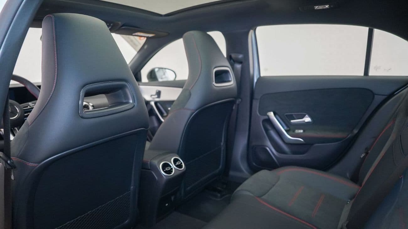 2026 Mercedes Benz A200 PREMIUM PLUS thumbnail 5