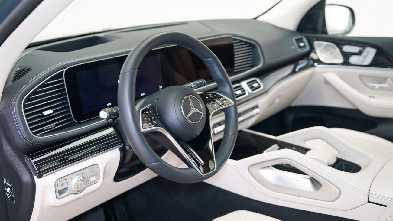 2025 Mercedes Benz GLE 450 AMG Line Premium Plus thumbnail 4