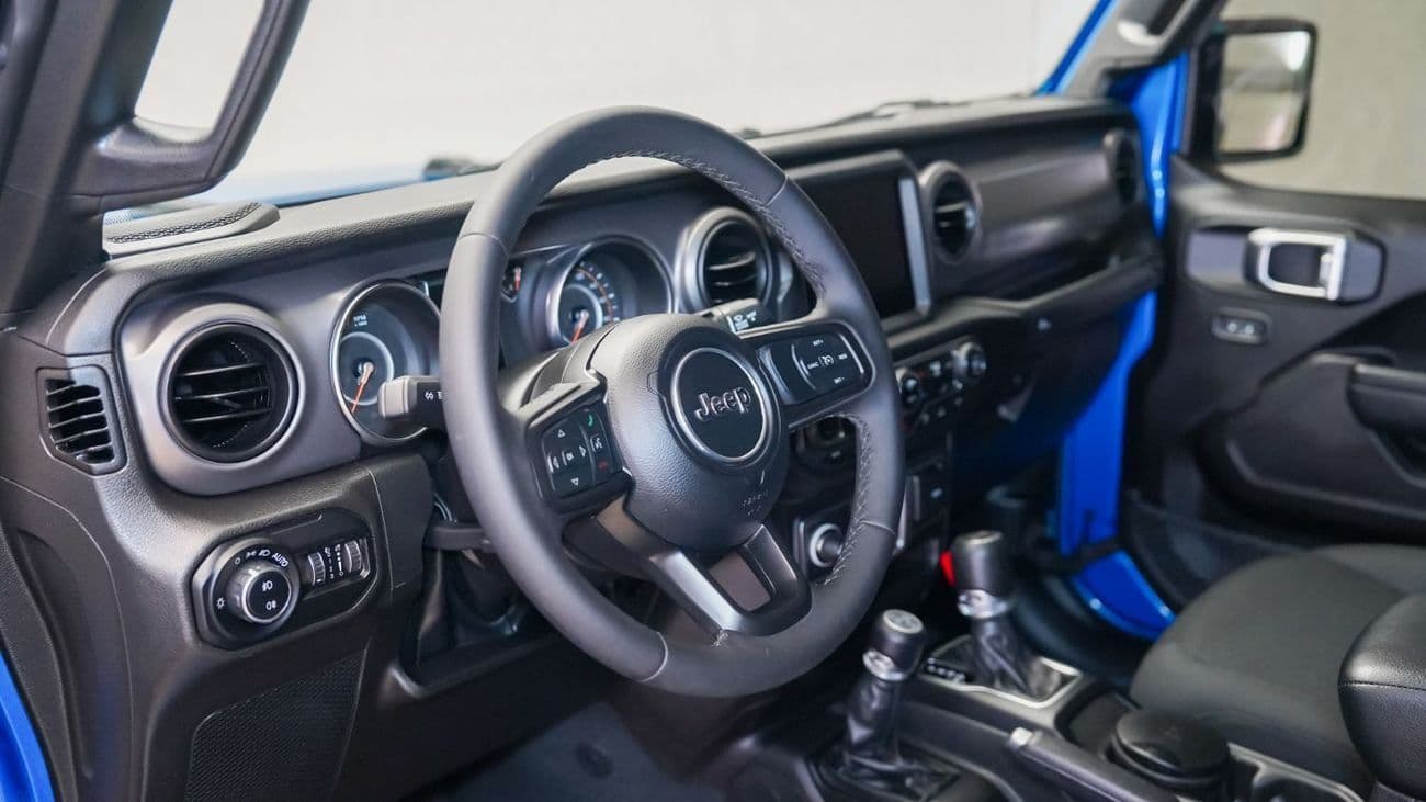 2023 Jeep Wrangler SPORT thumbnail 4
