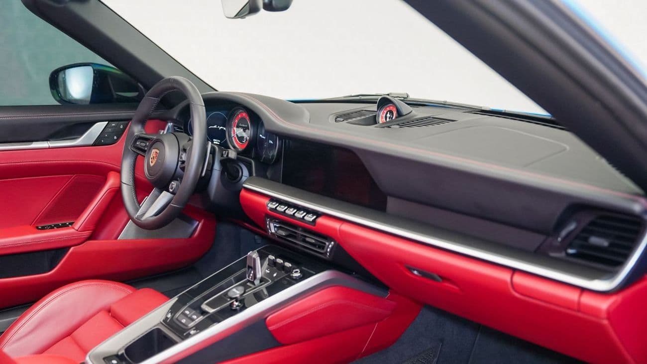 2024 Porsche 911 TURBO S thumbnail 7