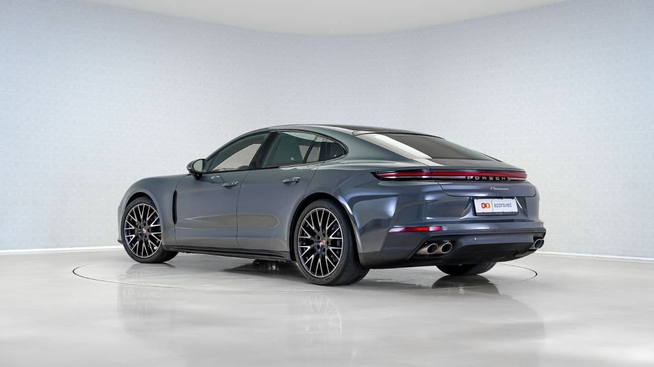 2026 Porsche Panamera STANDARD thumbnail 2
