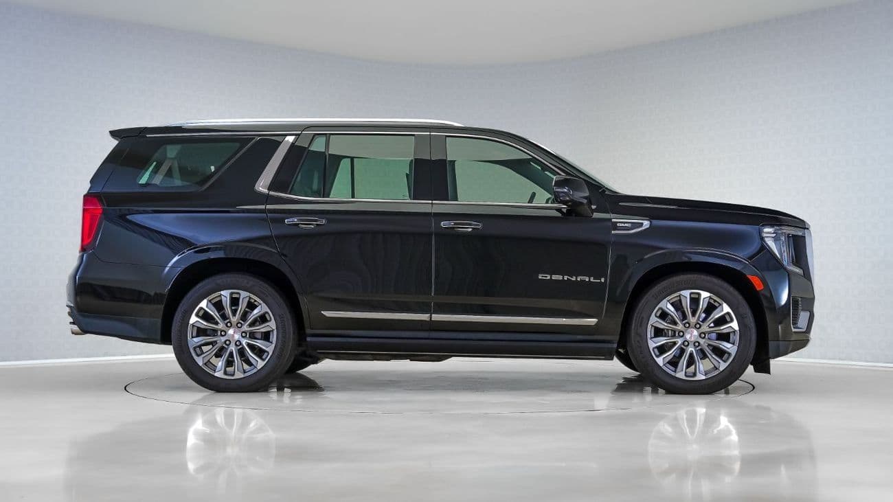 2022 GMC Yukon DENALI thumbnail 3