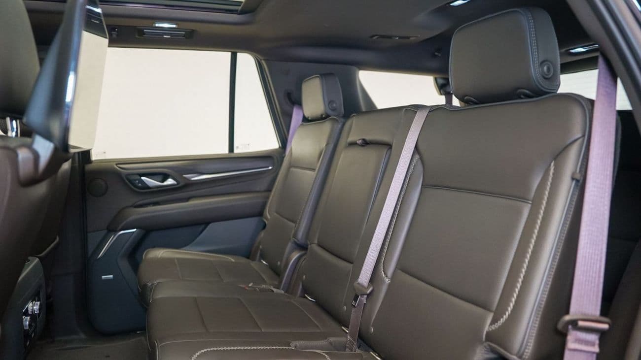 2022 GMC Yukon DENALI thumbnail 5
