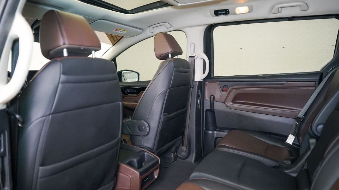 2025 Honda Odyssey TOURING thumbnail 5