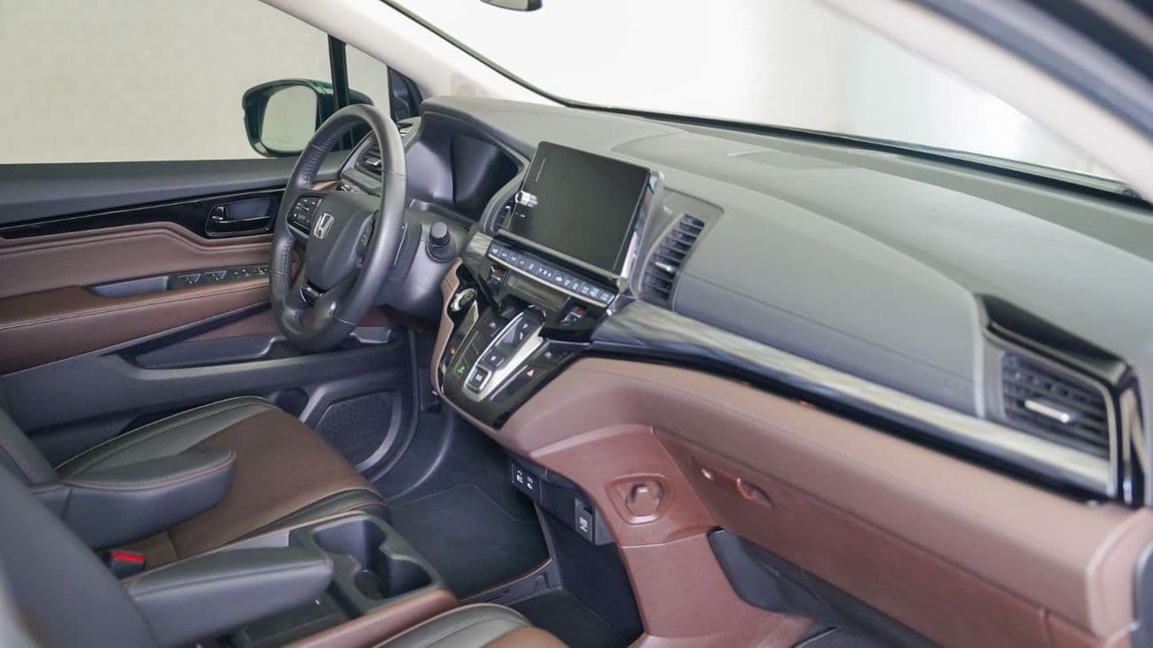 2025 Honda Odyssey TOURING thumbnail 6