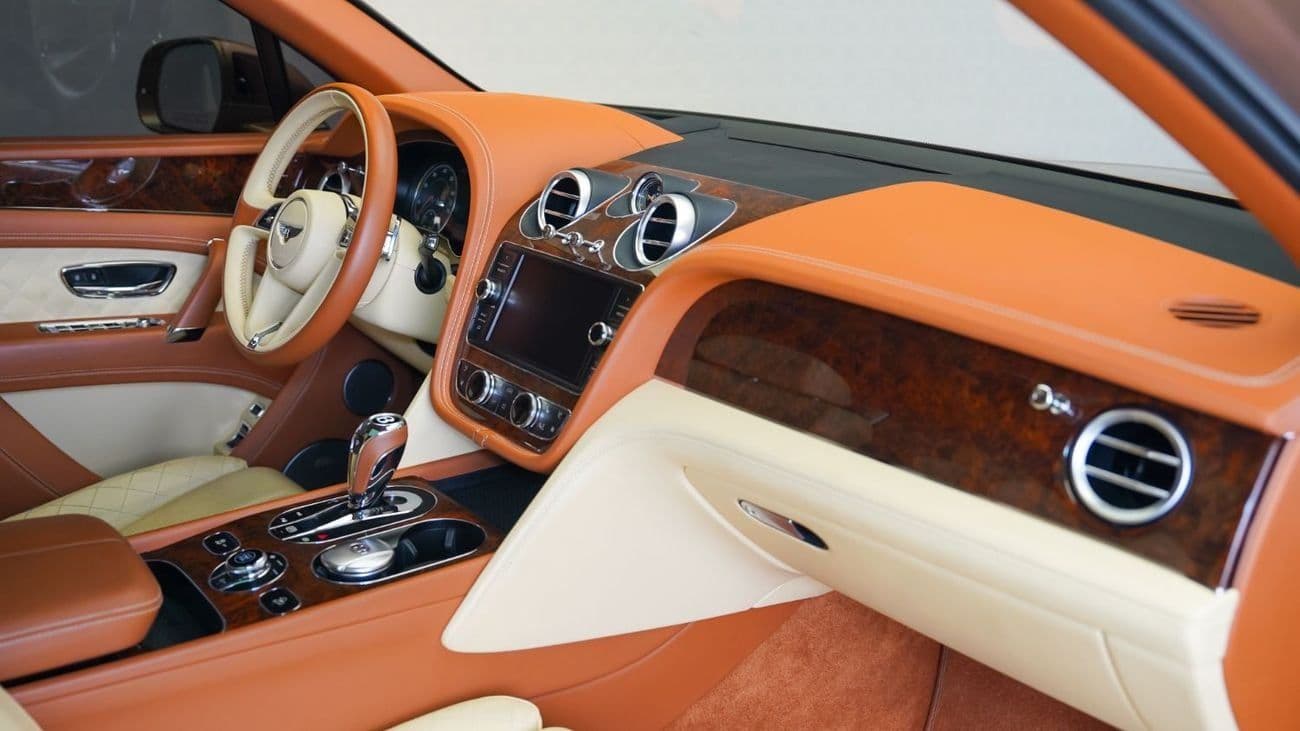 2017 Bentley Bentayga SIGNATURE thumbnail 7
