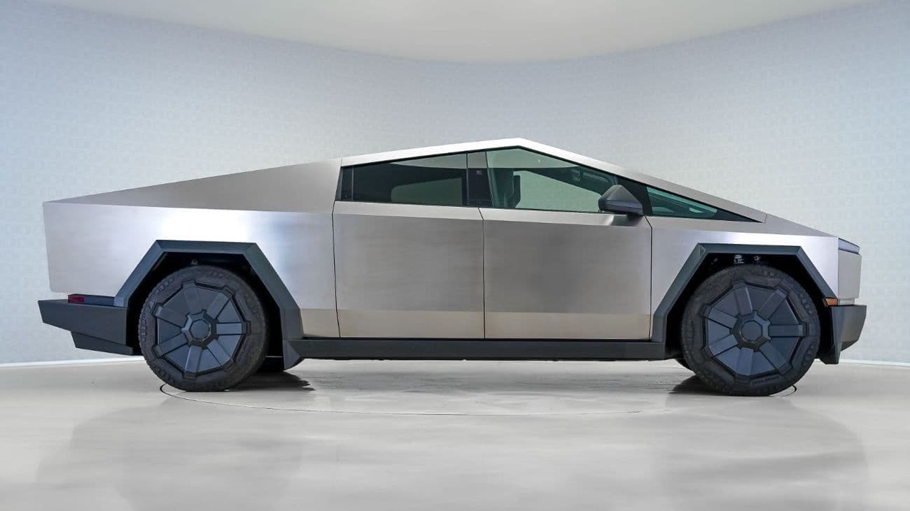 2024 Tesla Cybertruck FOUNDATION SERIES CYBERBEAST thumbnail 3