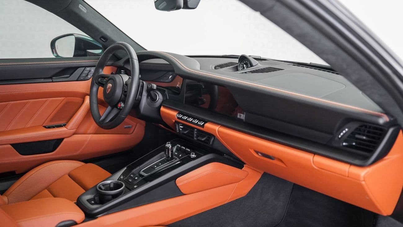 2026 Porsche 911 CARRERA 4GTS thumbnail 7