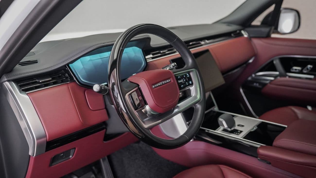 2025 Land Rover Range Rover AUTOBIOGRAPHY thumbnail 4