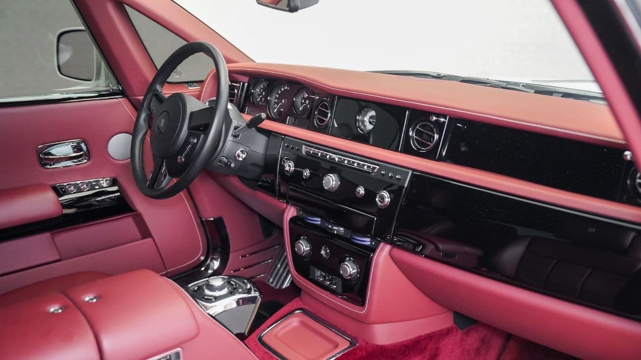 2015 Rolls Royce Phantom COUPE thumbnail 7