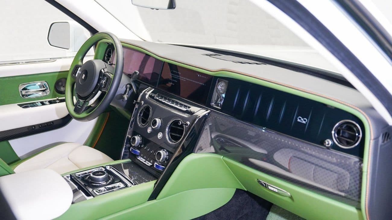 2025 Rolls Royce Cullinan BLACK BADGE thumbnail 7